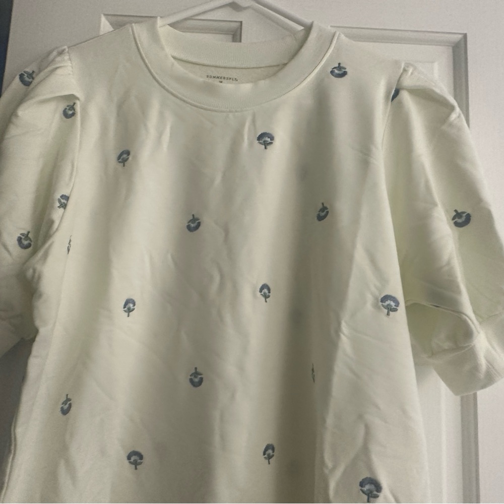 Summersalt Short sleeve embroidered sweatshirt